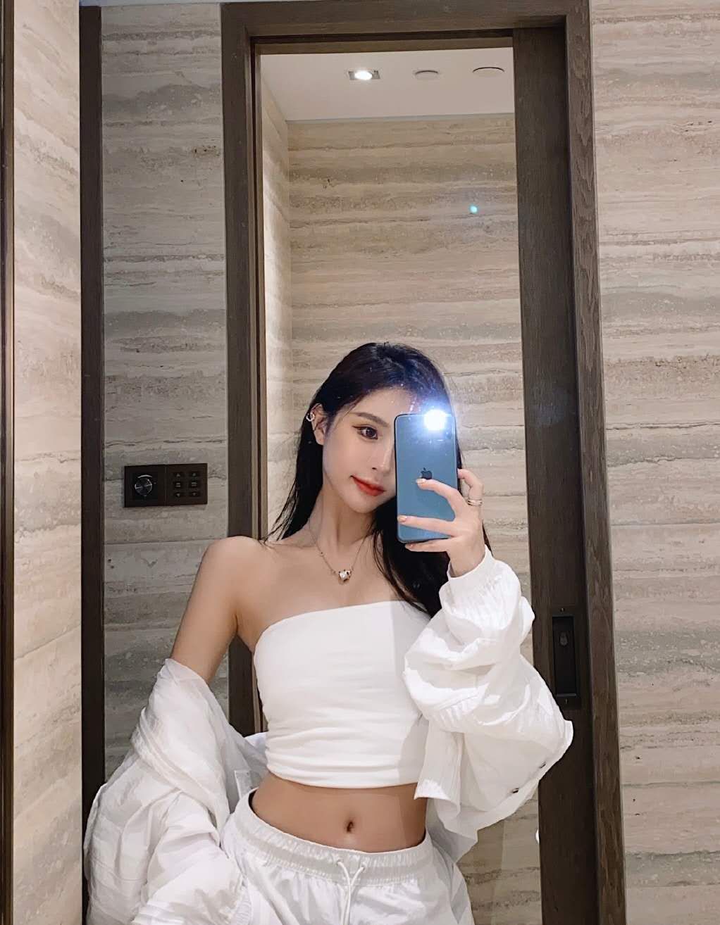 爽翻天,武汉高端足疗商务会所,环境安全管理舒服释放压力
